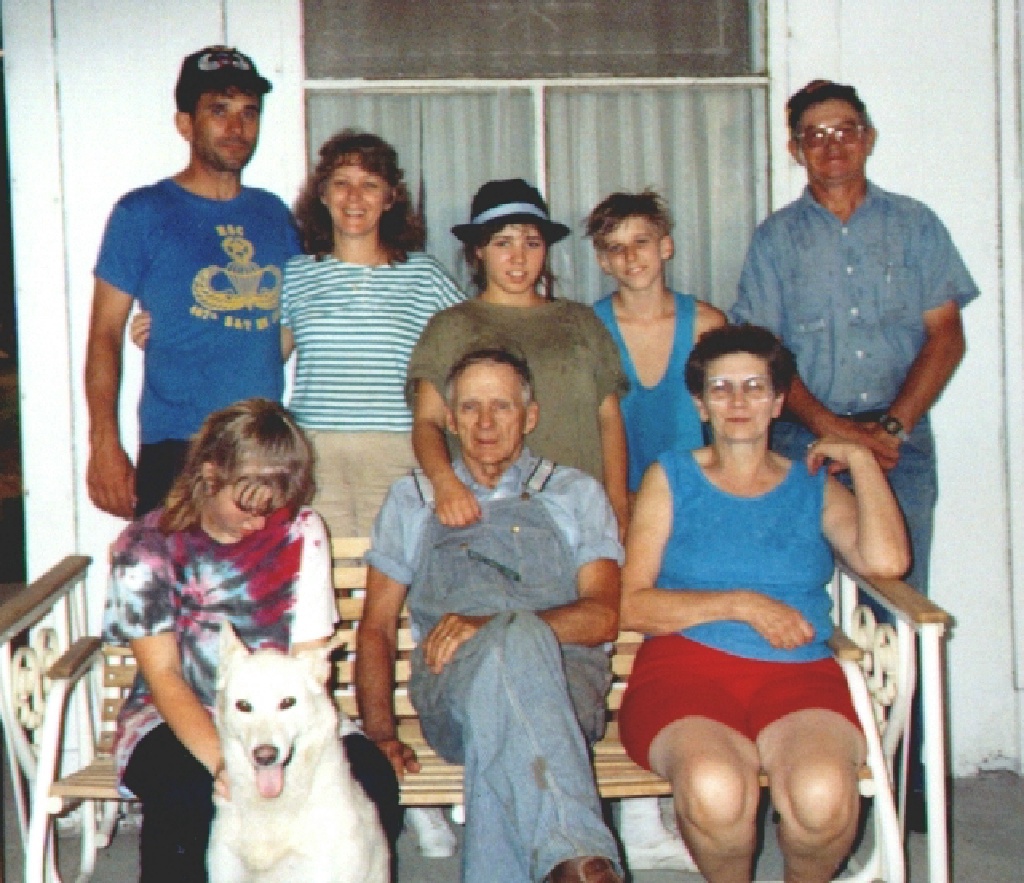 1989-06 Josh Hee Haw gang.jpg